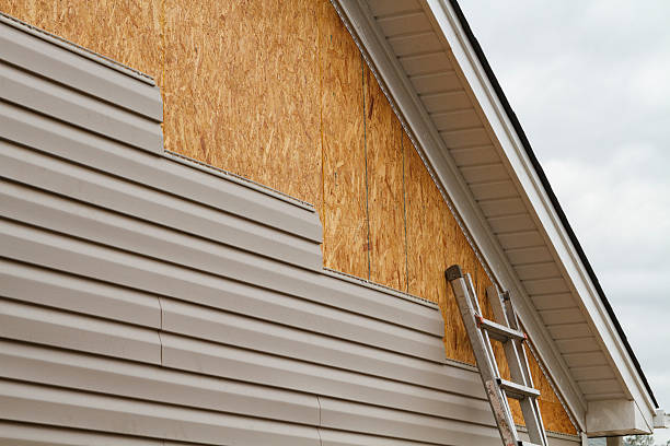 24/7 Emergency Vinyl Siding experts in Milford, IN